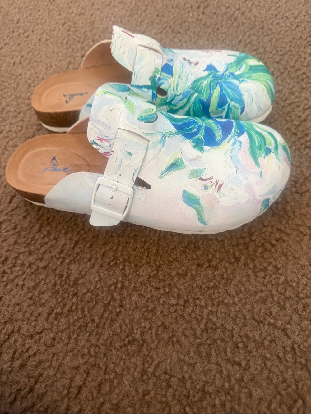 Hand painted clogs - Picture 4 of 5